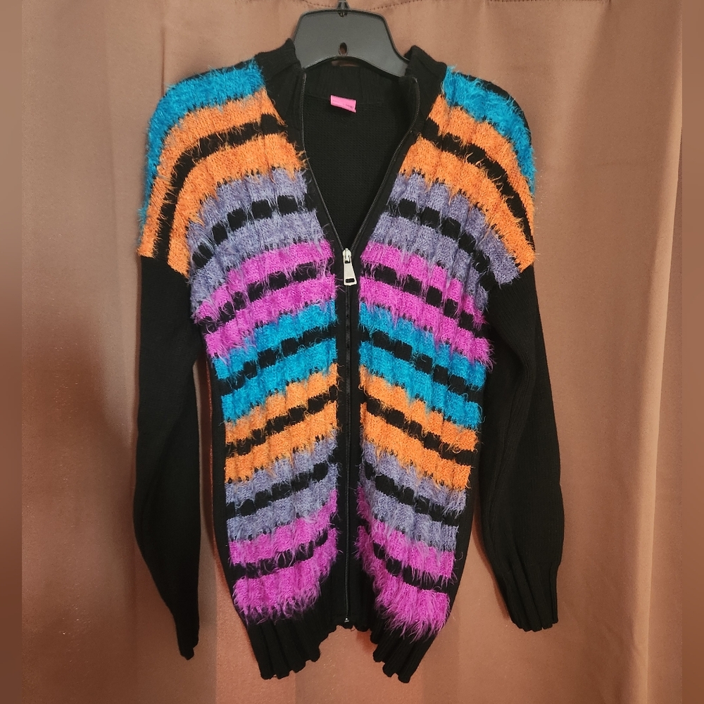 Save the Queen zip sweater sz xl